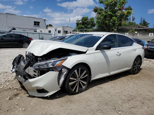 2020 NISSAN ALTIMA SR, 