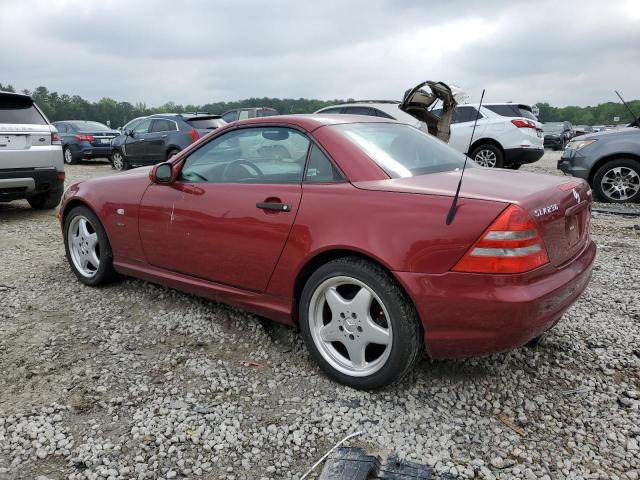 WDBKK47F7YF159786 - 2000 MERCEDES-BENZ SLK 230 KOMPRESSOR RED photo 2