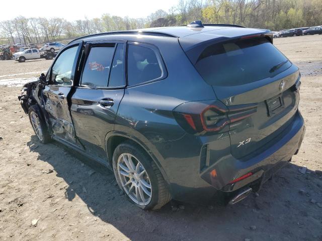 5UX53DP04N9K05896 - 2022 BMW X3 XDRIVE30I GRAY photo 2