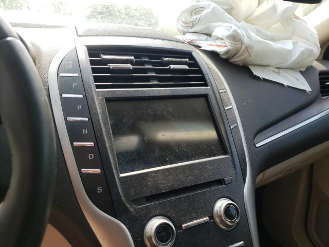 5LMCJ3D96JUL31821 - 2018 LINCOLN MKC RESERVE RED photo 9