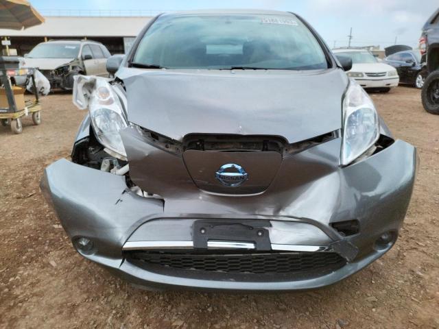 1N4AZ0CP7FC313479 - 2015 NISSAN LEAF S GRAY photo 5