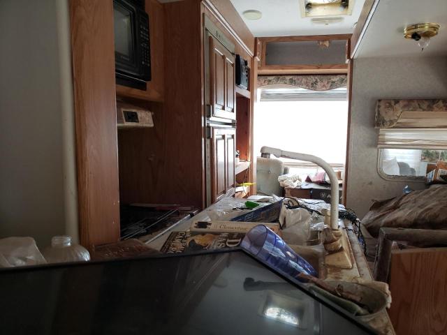 4YDF2822019260457 - 2001 KEYSTONE SPRINTER WHITE photo 5