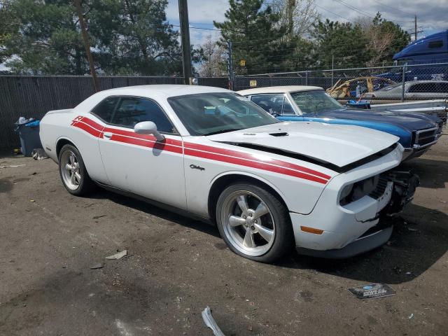 2B3CJ5DTXBH570387 - 2011 DODGE CHALLENGER R/T WHITE photo 4