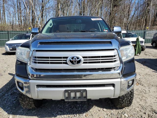 5TFAY5F12EX400778 - 2014 TOYOTA TUNDRA CREWMAX PLATINUM 黑色 照片 5