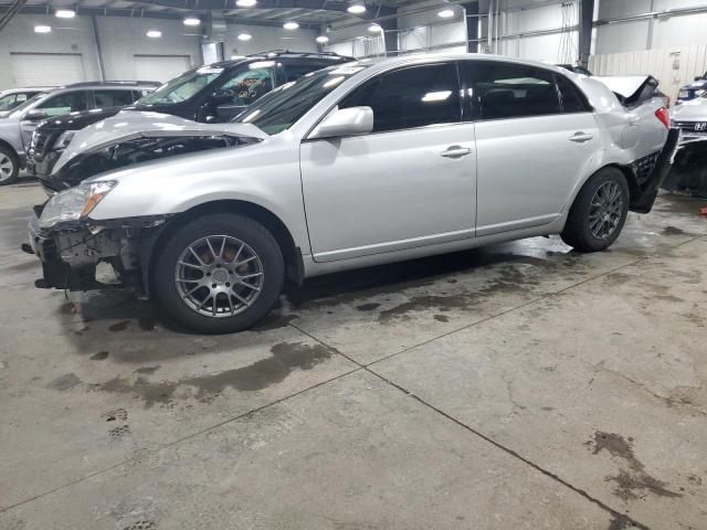 2007 TOYOTA AVALON XL, 