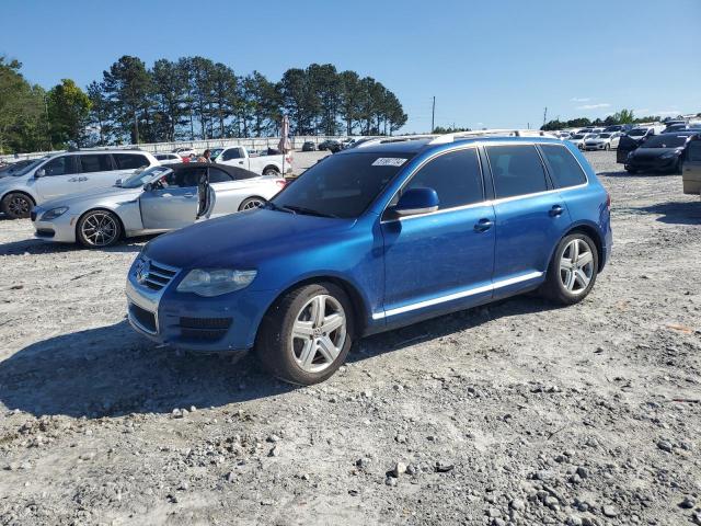 2010 VOLKSWAGEN TOUAREG TDI, 