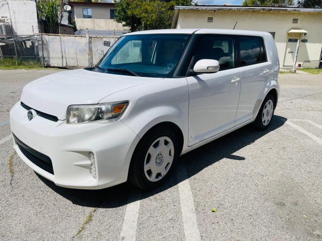 JTLZE4FE6DJ048108 - 2013 TOYOTA SCION XB WHITE photo 2