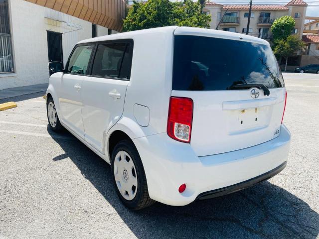 JTLZE4FE6DJ048108 - 2013 TOYOTA SCION XB WHITE photo 3