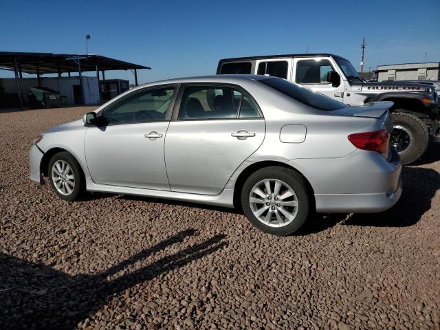 1NXBU4EE0AZ239224 - 2010 TOYOTA COROLLA BASE SILVER photo 2