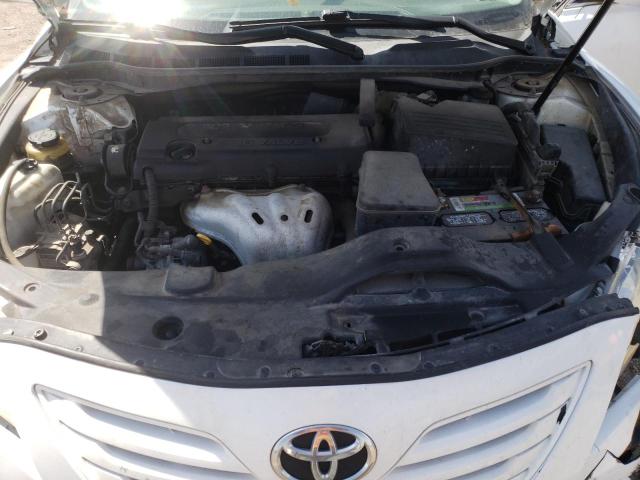 4T4BE46K39R066236 - 2009 TOYOTA CAMRY BASE WHITE photo 11