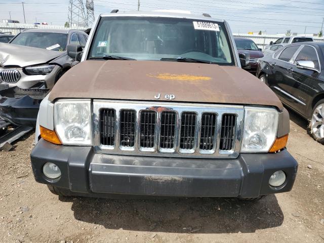1J8HG48K66C307913 - 2006 JEEP COMMANDER 银色 照片 5