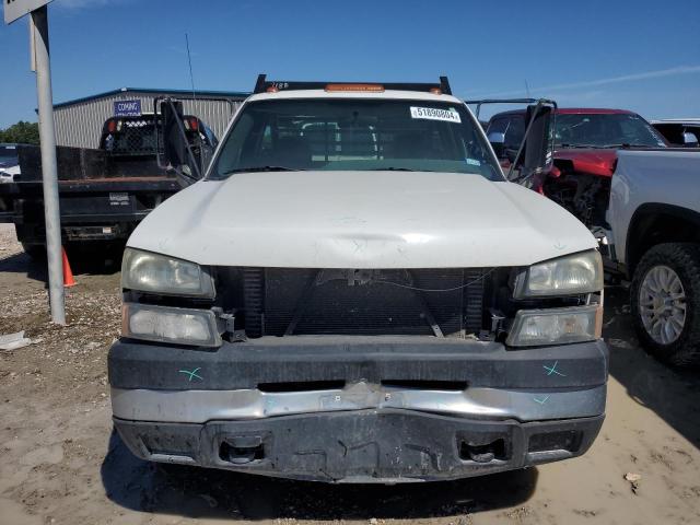 1GBJC34D76E153808 - 2006 CHEVROLET SILVERADO C3500 WHITE photo 5