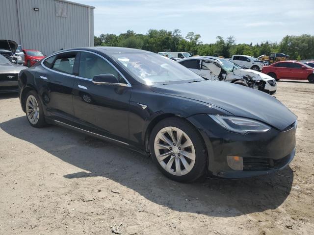 5YJSA1E2XHF164942 - 2017 TESLA MODEL S BLACK photo 4