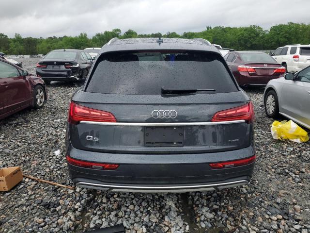 WA1CAAFY9M2100776 - 2021 AUDI Q5 PRESTIGE 灰色 照片 6