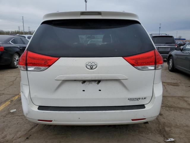 5TDKK3DC3CS177832 - 2012 TOYOTA SIENNA LE WHITE photo 6