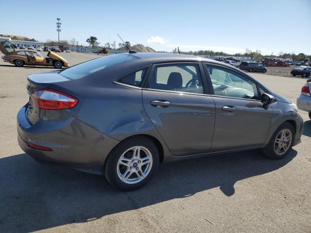 3FADP4BJ9HM121232 - 2017 FORD FIESTA SE GRAY photo 3