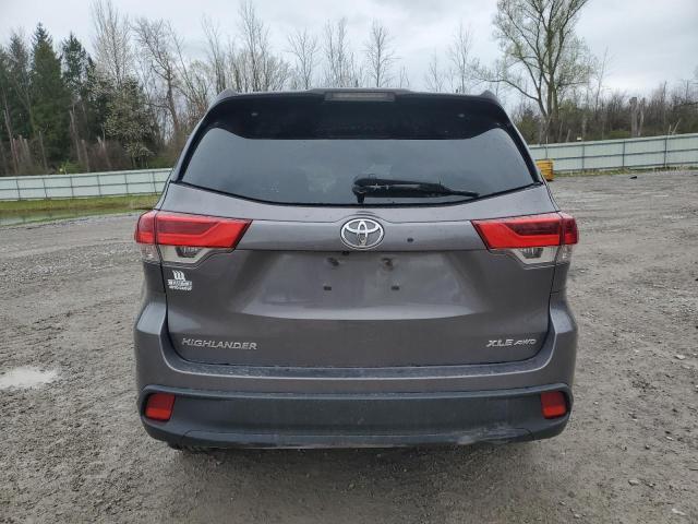 5TDJZRFH3JS846875 - 2018 TOYOTA HIGHLANDER SE GRAY photo 6