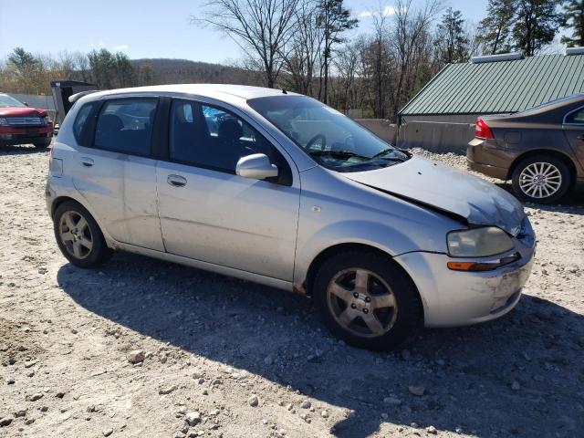KL1TD66606B515326 - 2006 CHEVROLET AVEO BASE Gümüş foto 4