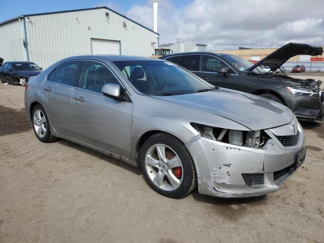 JH4CU2F56AC800266 - 2010 ACURA TSX SILVER photo 4