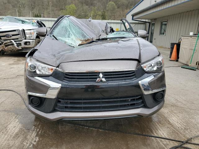 JA4AR3AU7HZ032166 - 2017 MITSUBISHI OUTLANDER ES GRAY photo 5