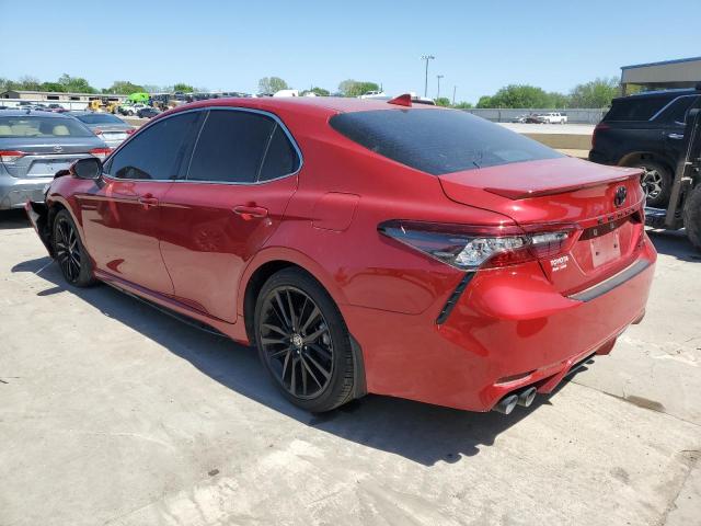 4T1K61AK5RU200788 - 2024 TOYOTA CAMRY XSE RED photo 2