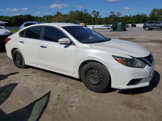 1N4AL3AP8JC140313 - 2018 NISSAN ALTIMA 2.5 WHITE photo 4