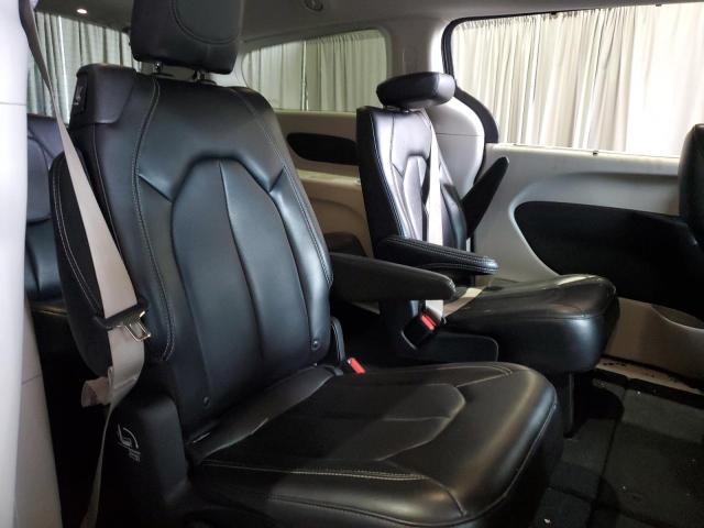 2C4RC1BGXPR552202 - 2023 CHRYSLER PACIFICA TOURING L GRAY photo 11