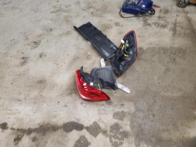 ML32F3FJ4KHF04134 - 2019 MITSUBISHI MIRAGE G4 ES Weiß Foto 12