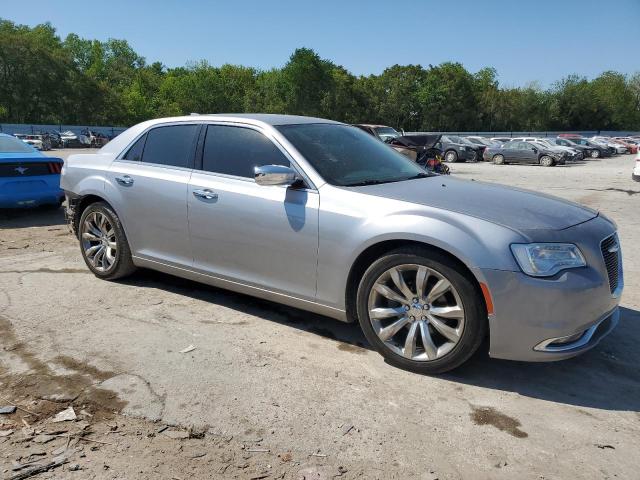 2C3CCAEG9JH145863 - 2018 CHRYSLER 300 LIMITED SILVER photo 4