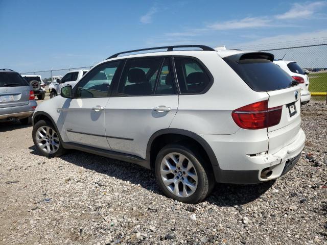 5UXZV4C5XBL409789 - 2011 BMW X5 XDRIVE35I WHITE photo 2