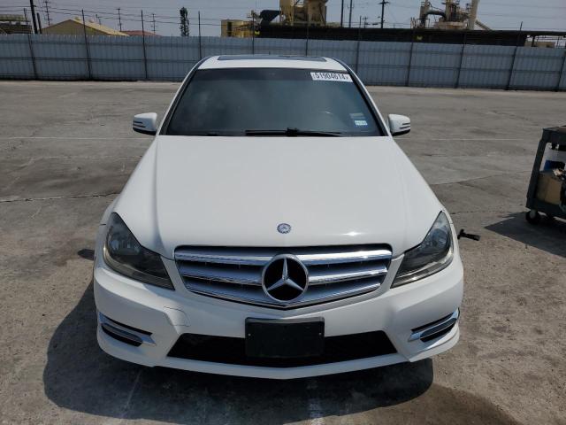 WDDGF4HB9DR296377 - 2013 MERCEDES-BENZ C 250 WHITE photo 5