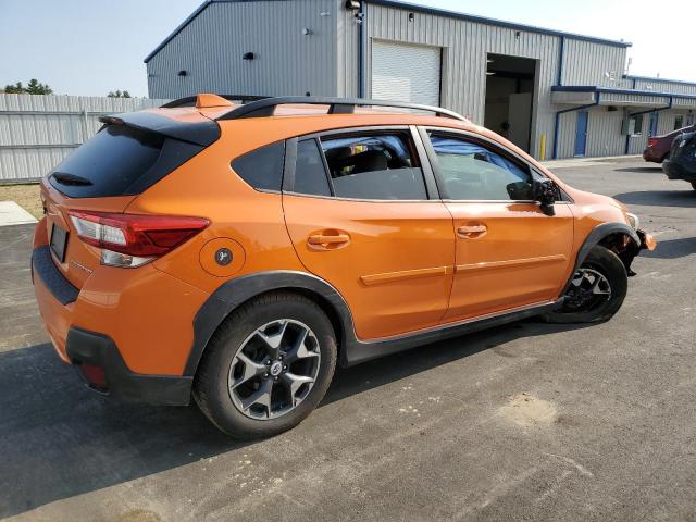 JF2GTACC0JH240879 - 2018 SUBARU CROSSTREK PREMIUM ORANGE photo 3