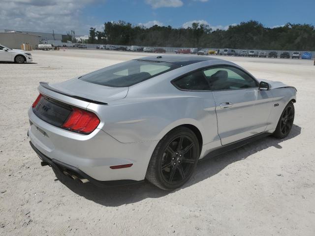 1FA6P8CF4J5162292 - 2018 FORD MUSTANG GT SILVER photo 3