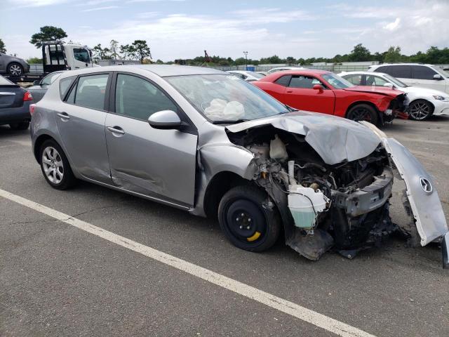 JM1BL1KF1D1728045 - 2013 MAZDA 3 I فضي صورة 1