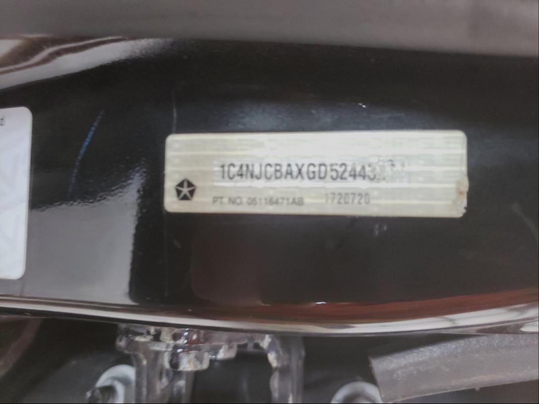 1C4NJCBAXGD524432 - 2016 JEEP COMPASS SPORT 黑色 照片 10