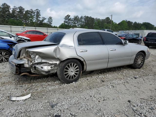 1LNHM81W94Y611561 - 2004 LINCOLN TOWN CAR EXECUTIVE SILVER photo 3