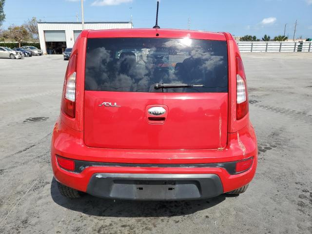 KNDJT2A54D7603306 - 2013 KIA SOUL RED photo 6