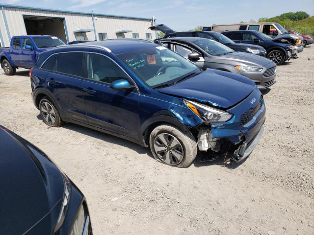 KNDCB3LC3N5499255 - 2022 KIA NIRO LX BLUE photo 4