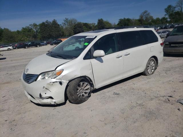 2011 TOYOTA SIENNA XLE, 