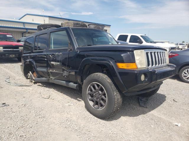 1J8HG48K68C134915 - 2008 JEEP COMMANDER SPORT BLACK photo 4