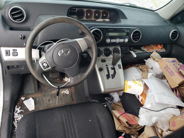 JTLKE50E481023004 - 2008 TOYOTA SCION XB 白色 照片 8