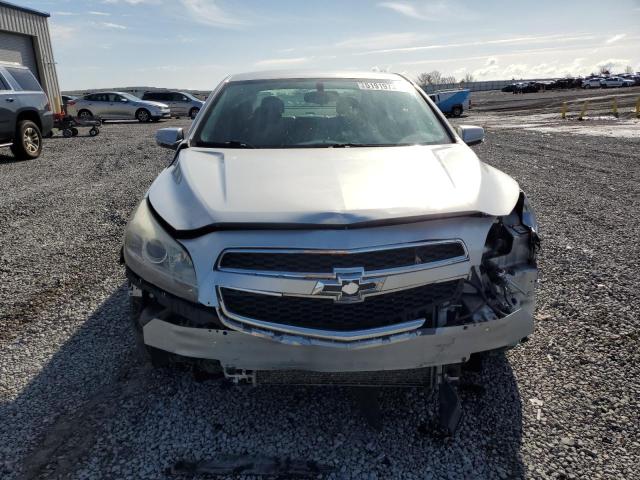 1G11C5SA3DF138934 - 2013 CHEVROLET MALIBU 1LT SILVER photo 5