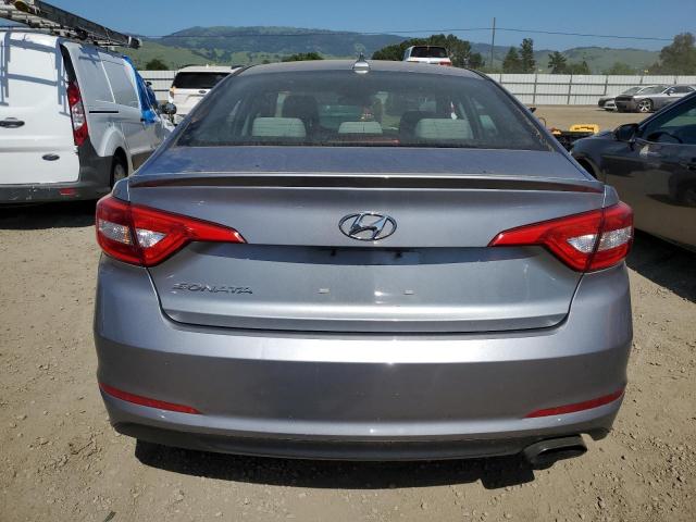 5NPE24AF0HH494093 - 2017 HYUNDAI SONATA SE SILVER photo 6