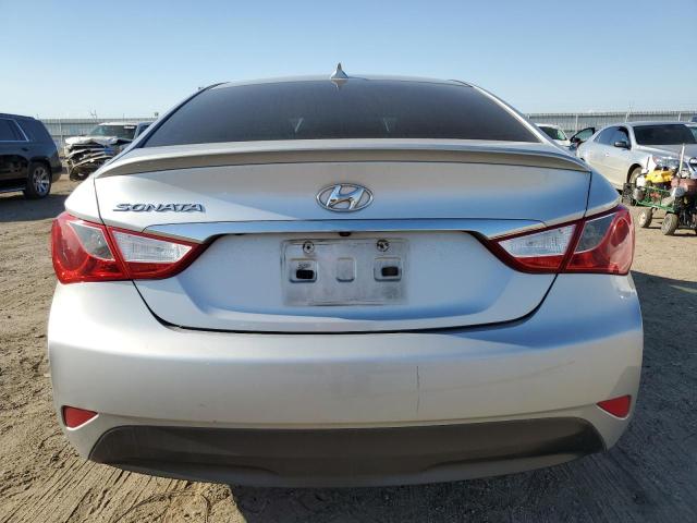 5NPEB4ACXEH915044 - 2014 HYUNDAI SONATA GLS SILVER photo 6