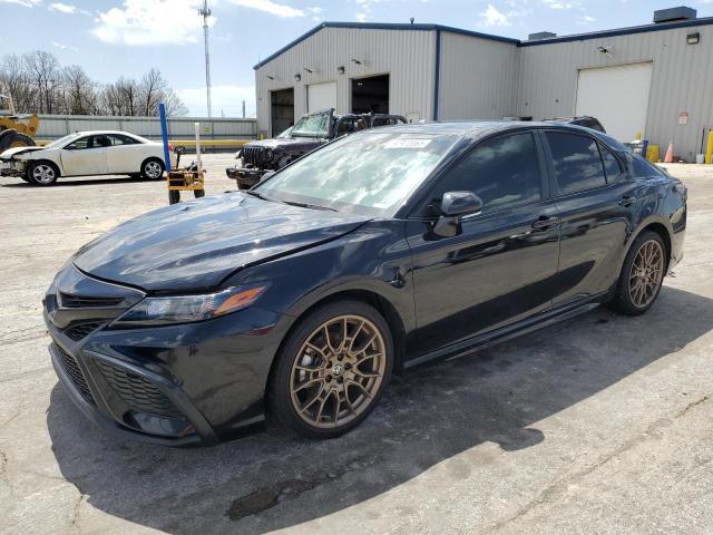 4T1T11BK9RU121139 - 2024 TOYOTA CAMRY SE NIGHT SHADE BLACK photo 1