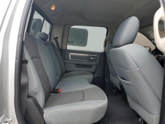 3C63RRHL3DG566362 - 2013 RAM 3500 SLT SILVER photo 11