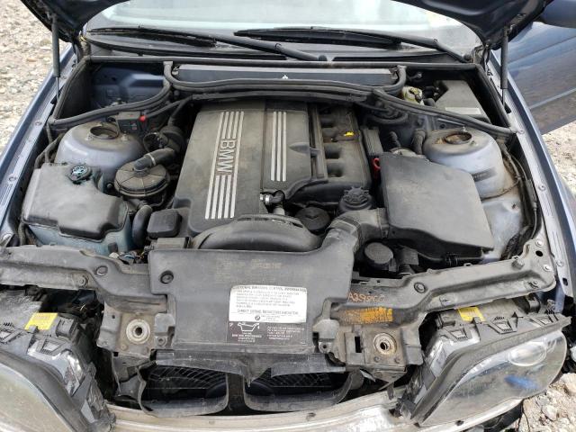 WBAAX134X3PJ00412 - 2003 BMW 325 IT BLUE photo 12