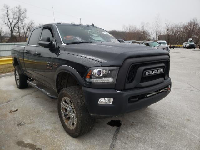 3C6TR5EJ9JG115024 - 2018 RAM 2500 POWERWAGON BLACK photo 1