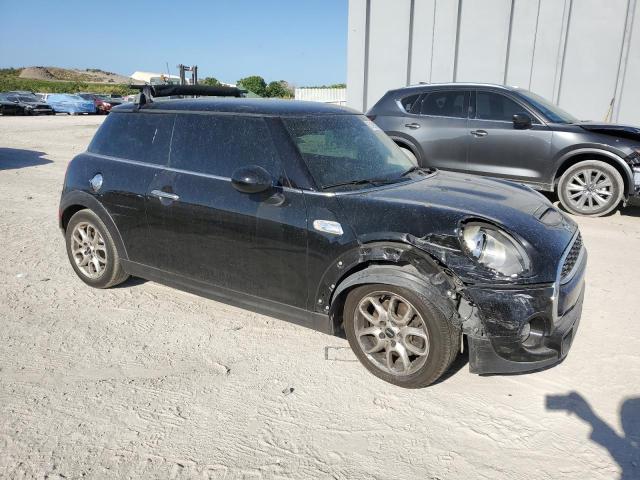 WMWXP7C5XF2A41131 - 2015 MINI COOPER S BLACK photo 4