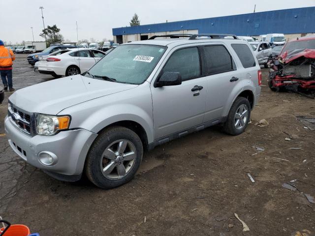 1FMCU03G19KA08650 - 2009 FORD ESCAPE XLT SILVER photo 1